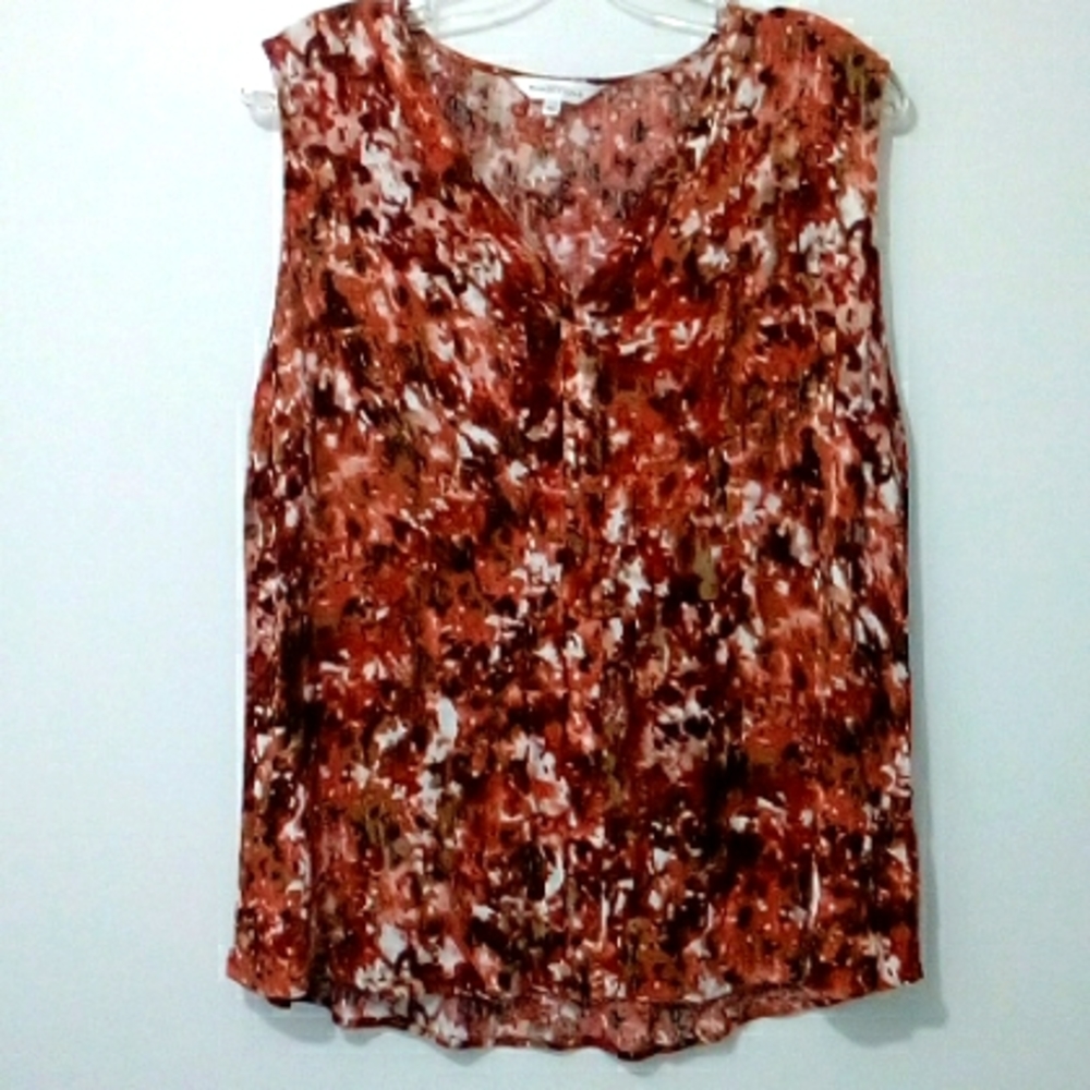Northern Reflections sleeveless top